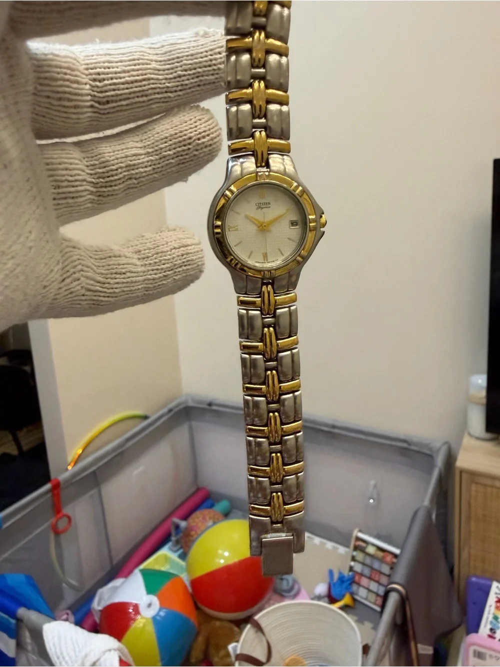 Vintage Citizen Elegance Women's Two-Tone Watch Textured Dial Date 6010-H04538